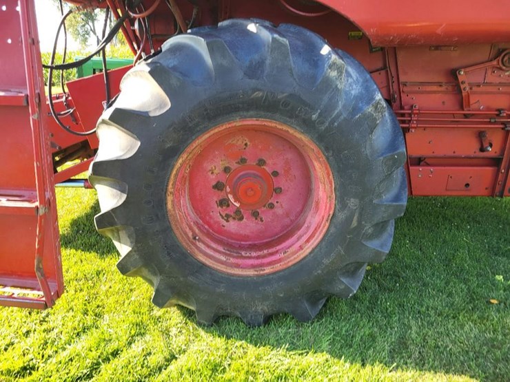 case-ih-1480-image-13