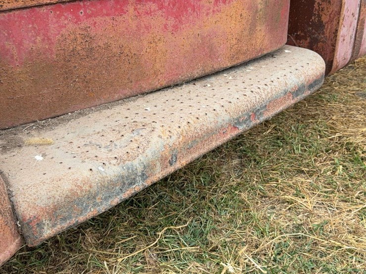 federal-grain-truck-image-39