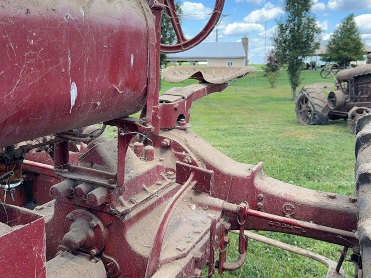 farmall-f-20-image-34