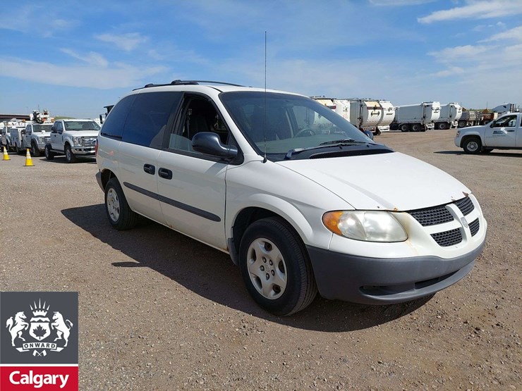 2002-dodge-caravan-image-2
