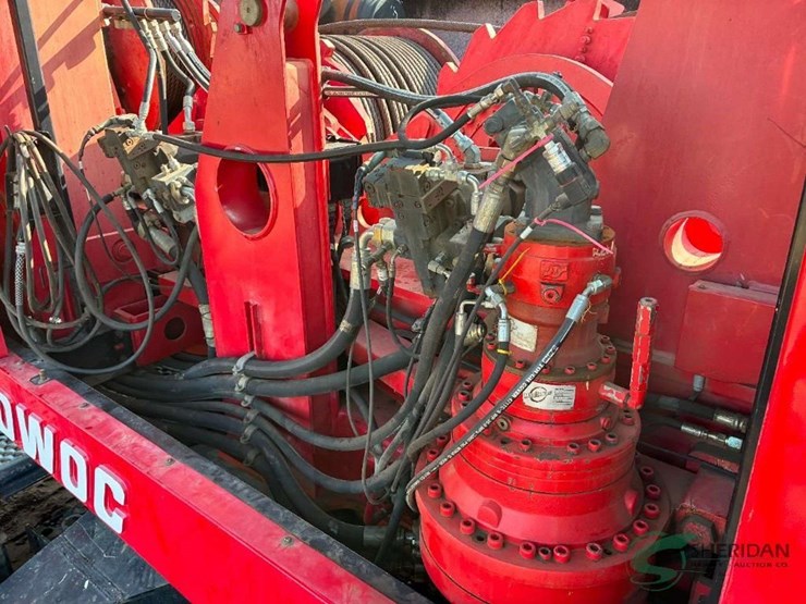 2005-manitowoc-555-image-7