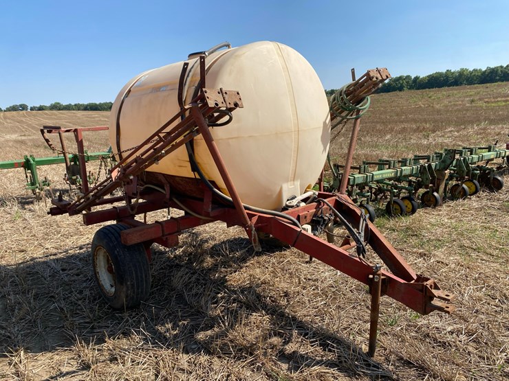 field-sprayer-image-2