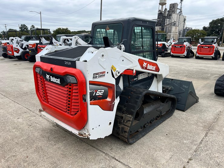 2023-bobcat-t62-image-7