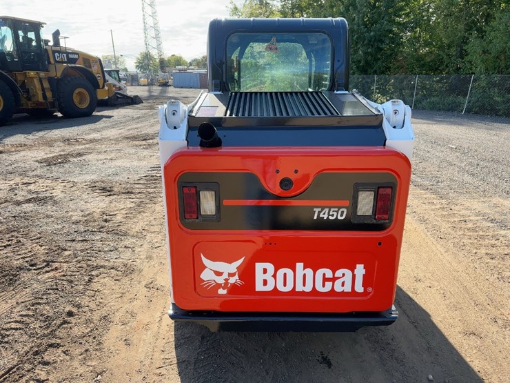 2017-bobcat-t450-image-4