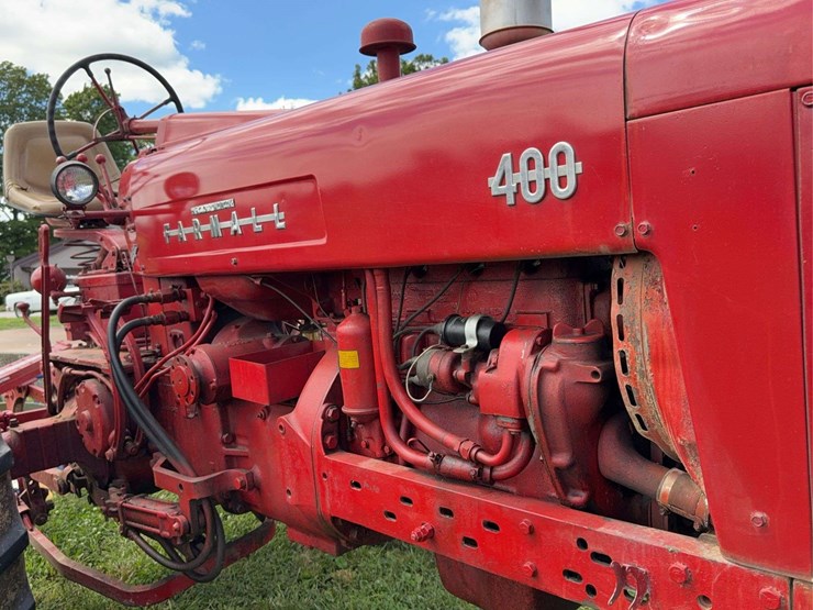 farmall-400-image-67