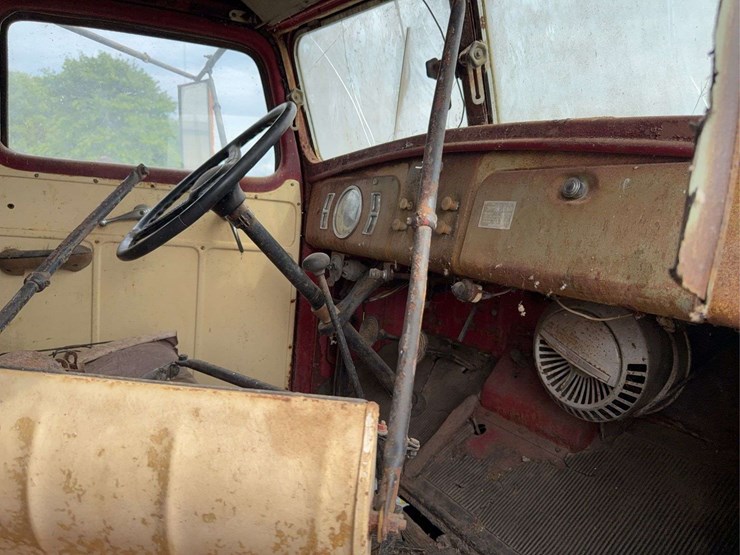 federal-grain-truck-image-92