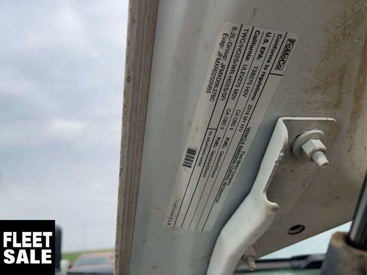 2018-ford-f350-image-13