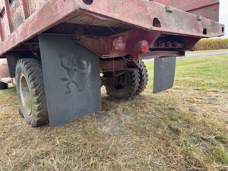 federal-grain-truck-image-101