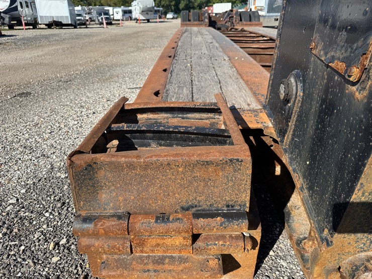 #3002-•-2015-xl-110-hdg-tri-axle-lowboy-trailer-(has-wi-title)-(waukesha,-wi)-image-14