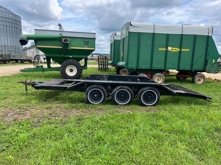 tri-axle-skeleton-trailer-image-4