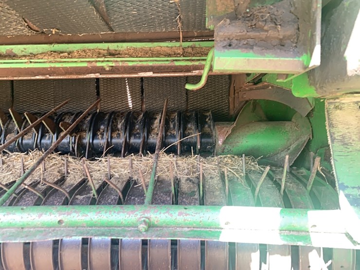 john-deere-458-image-25