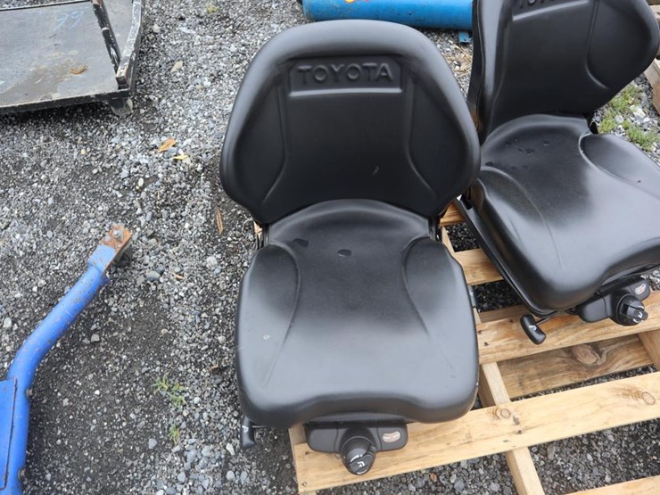 tractor-seat-image-3