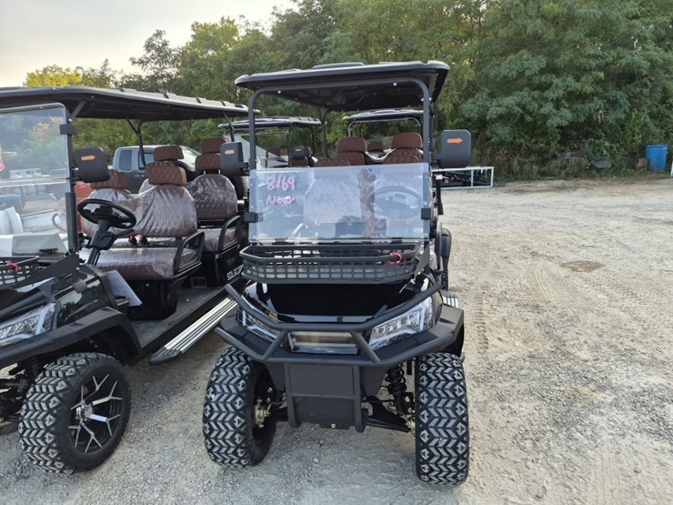 sdlanch-6-passenger-golf-cart-image-2