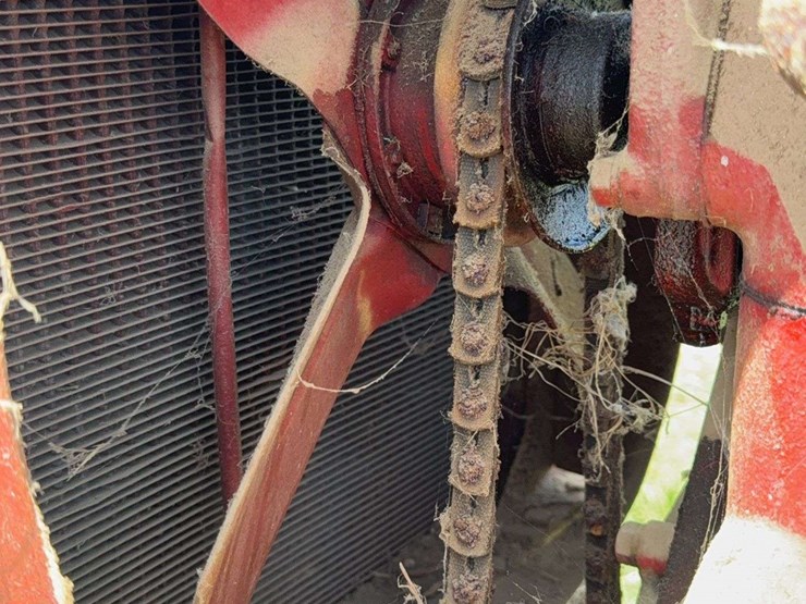 farmall-f-12-image-59