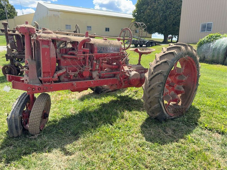 farmall-f-12-image-9