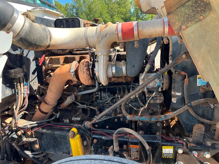 1994-mack-rd688s-image-10