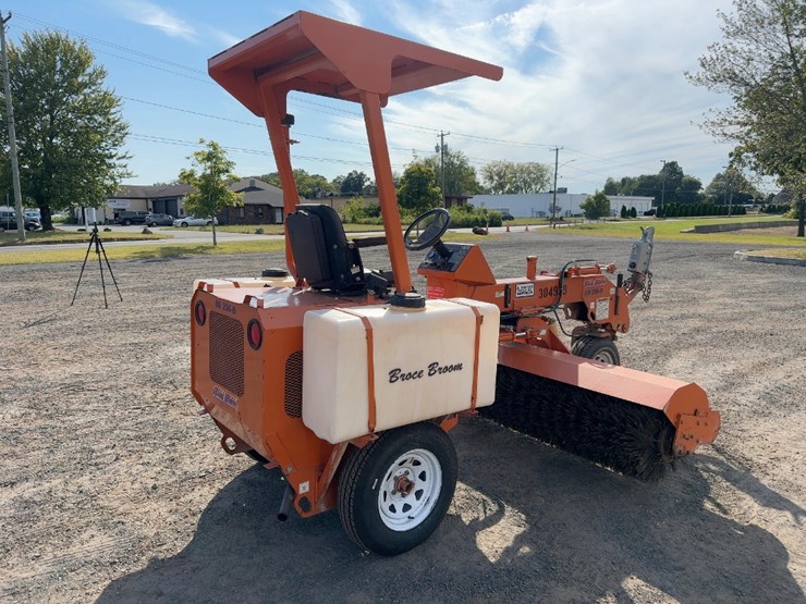 2001-broce-bb250b-image-5