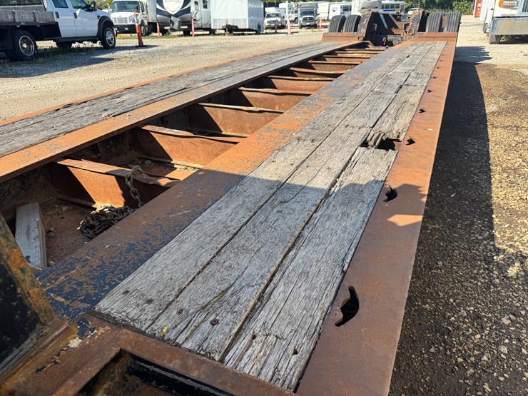 #3002-•-2015-xl-110-hdg-tri-axle-lowboy-trailer-(has-wi-title)-(waukesha,-wi)-image-36