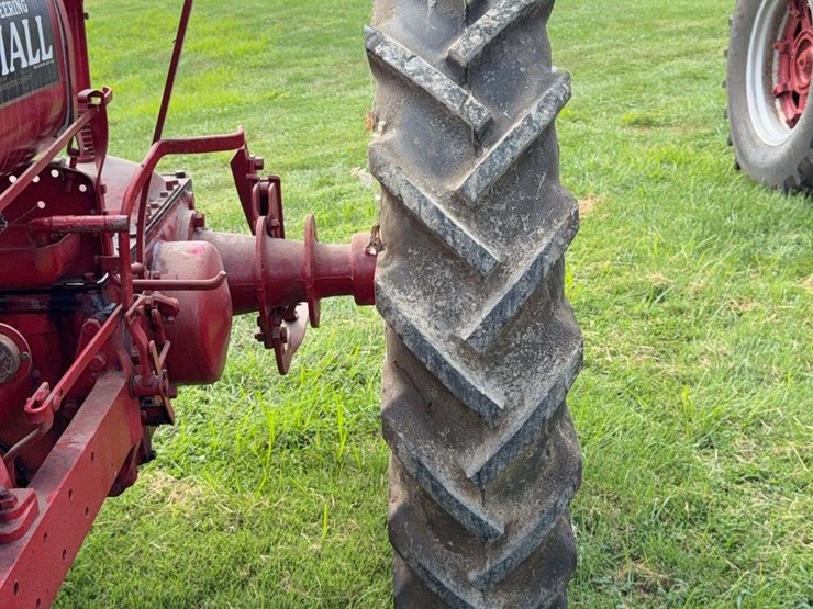 farmall-f-14-image-23