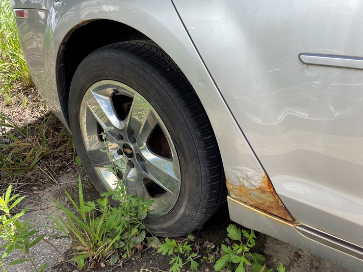 #8006-•-2009-chevy-malibu-car-(with-wi-title)-image-11