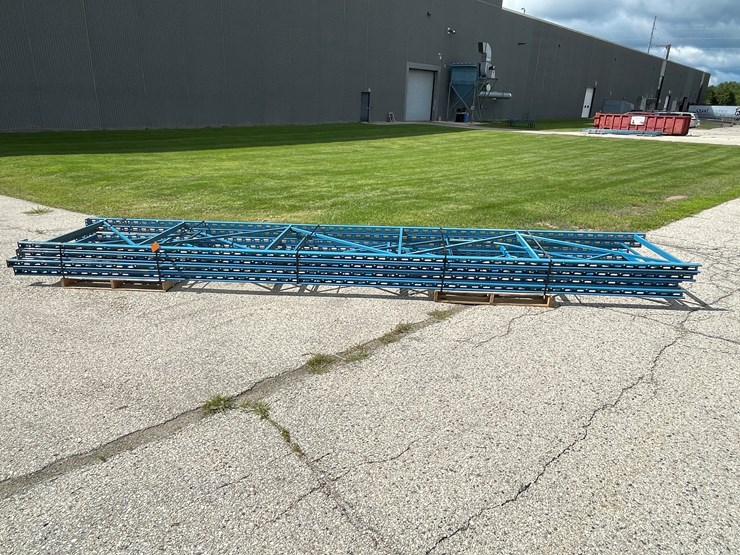 #1355-•-20'-pallet-racking-uprights-image-8