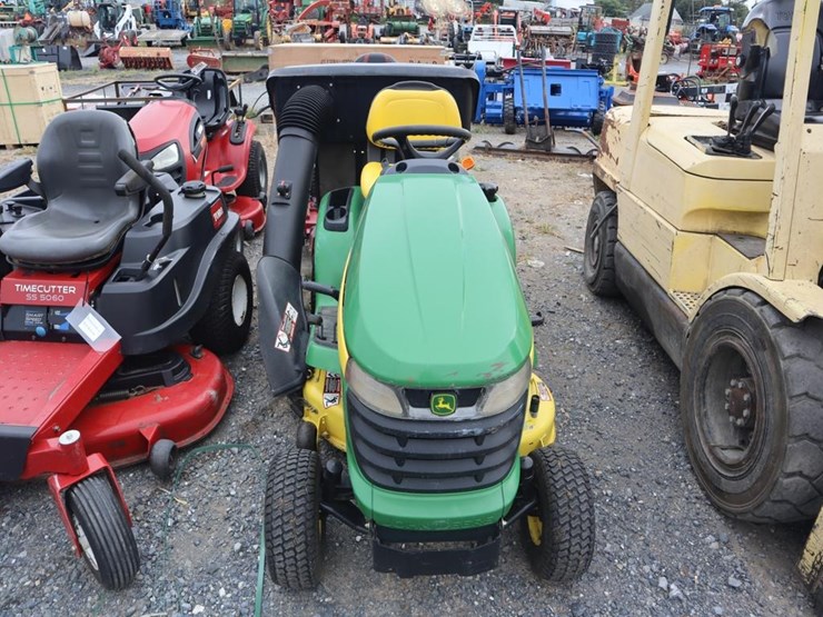 john-deere-x300-image-3