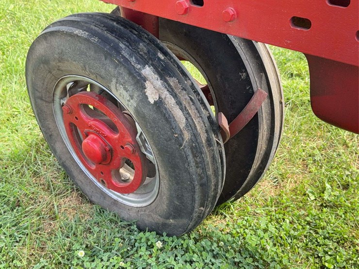 farmall-450-image-12