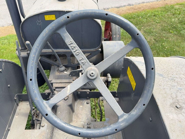 mccormick-deering-22-36-image-36