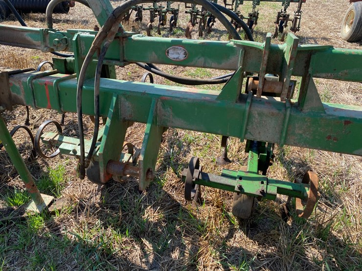 brillion-8-x-36”-row-cultivator-image-17