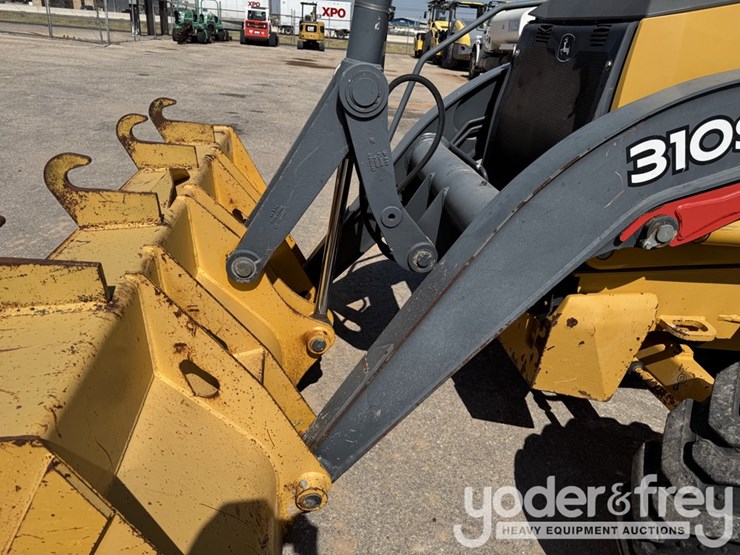 deere-310sl-image-17