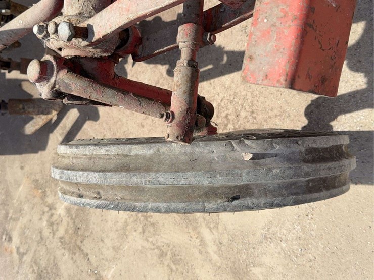 farmall-super-a-image-15