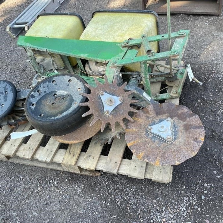 JOHN DEERE 7000
