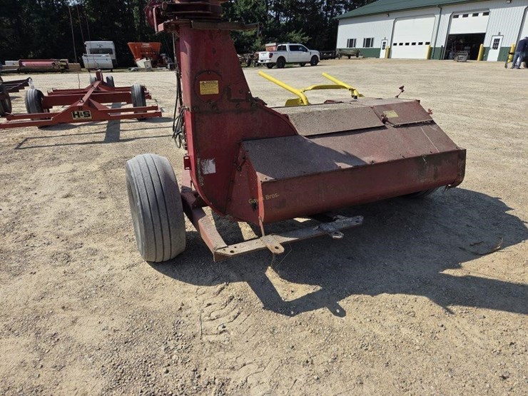 new-holland-770-image-6