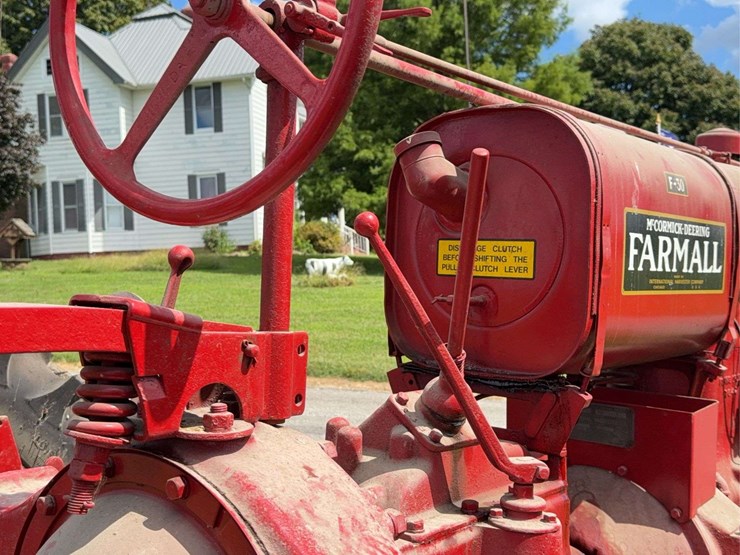 farmall-f-30-image-39