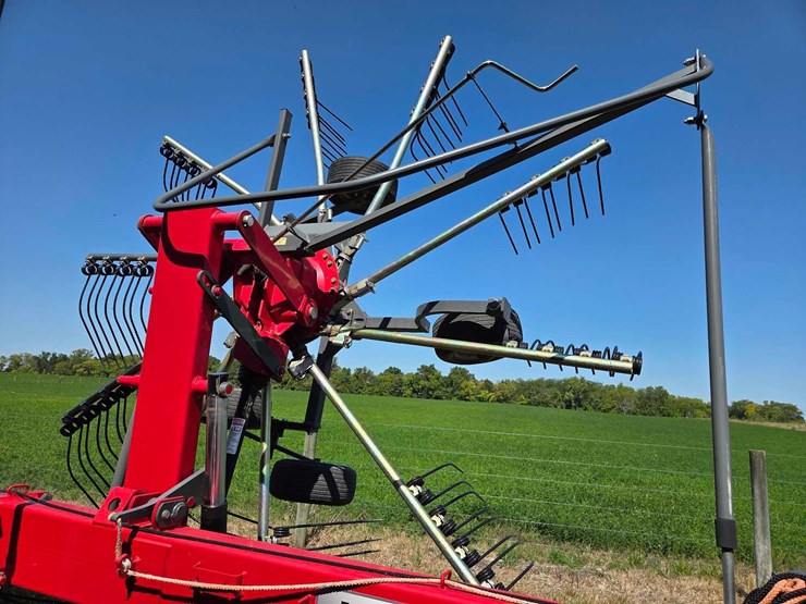 massey-furgeson-rk-662-twin-rotor-rake-image-19