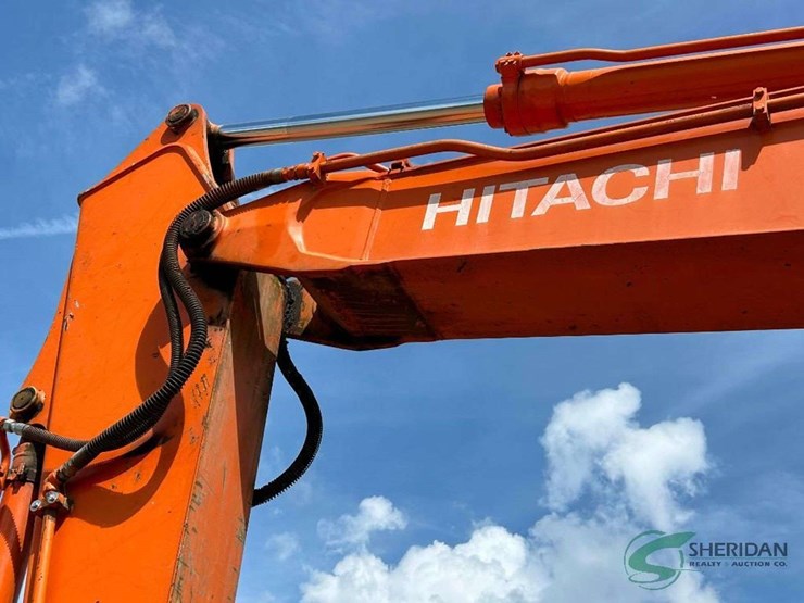 hitachi-ex200-lc-image-15