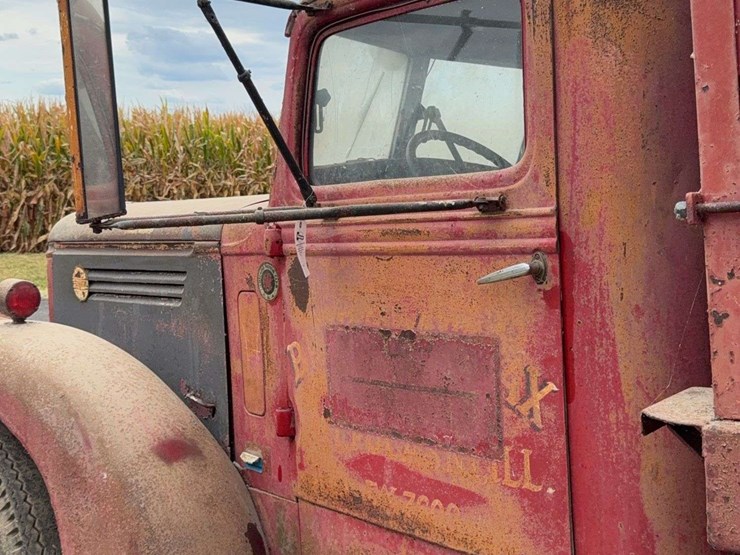 federal-grain-truck-image-42