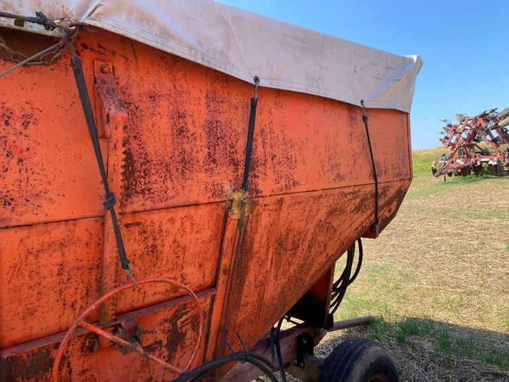mccurdy-seed-wagon-image-7