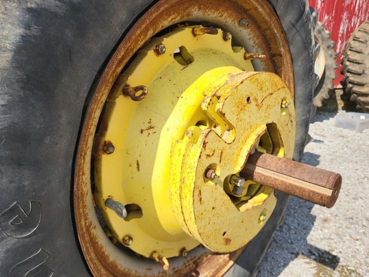 john-deere-4650-image-24