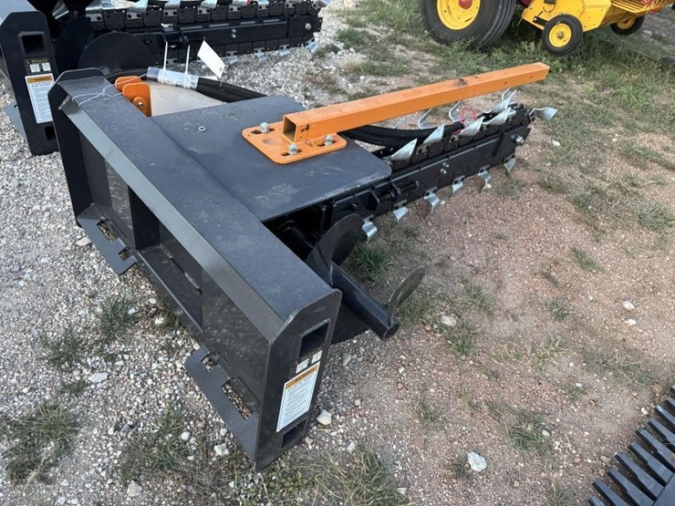 wolverine,-tcr-12-48h,-skid-steer-trencher.-(new)-image-4