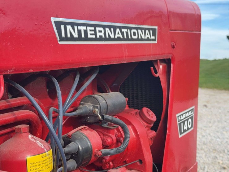 farmall-140-with-belly-mower-image-56