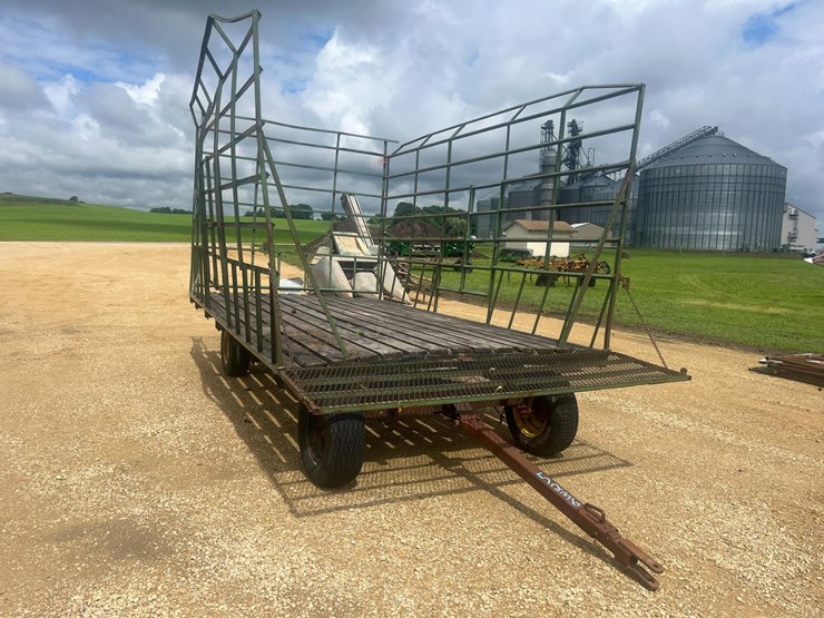 hay-wagon-image-1