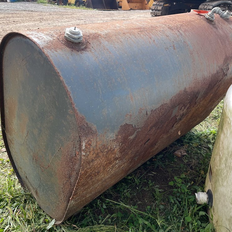 #1290 • Outdoor Fuel Tank