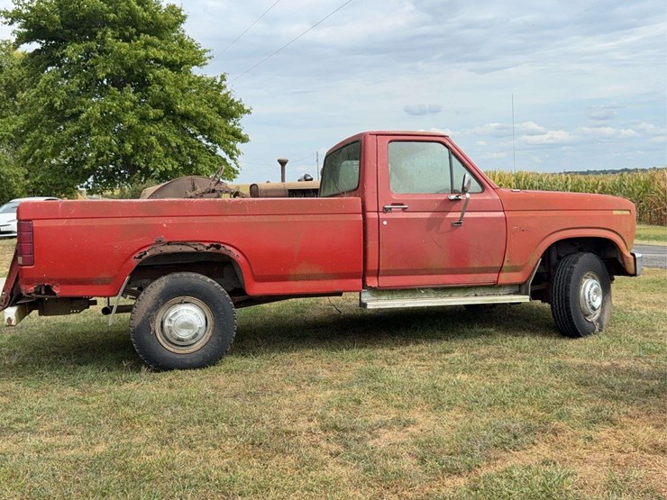 1984-ford-f250-image-7