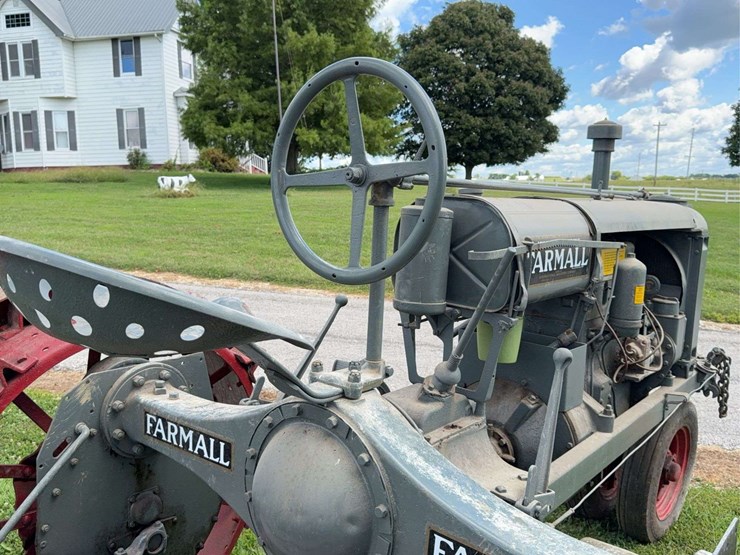 farmall-regular-image-34