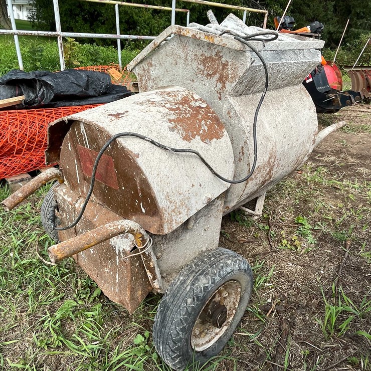 #1317 • Concrete Mixer