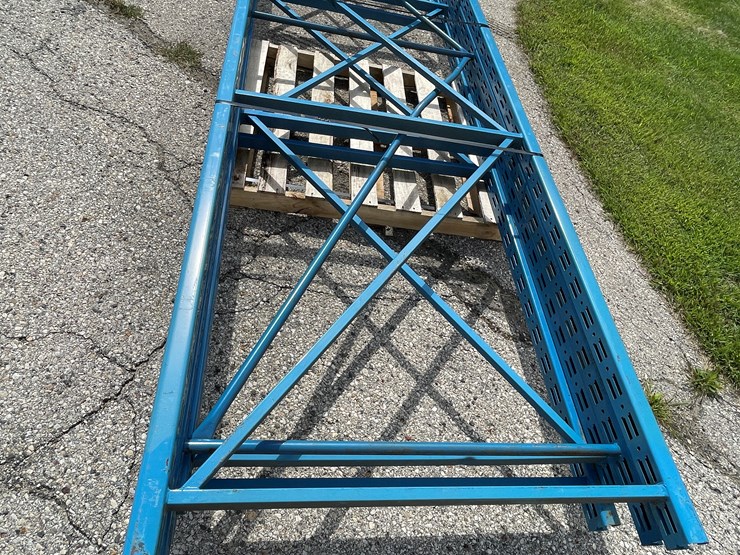 #1353-•-20'-pallet-racking-uprights-image-10