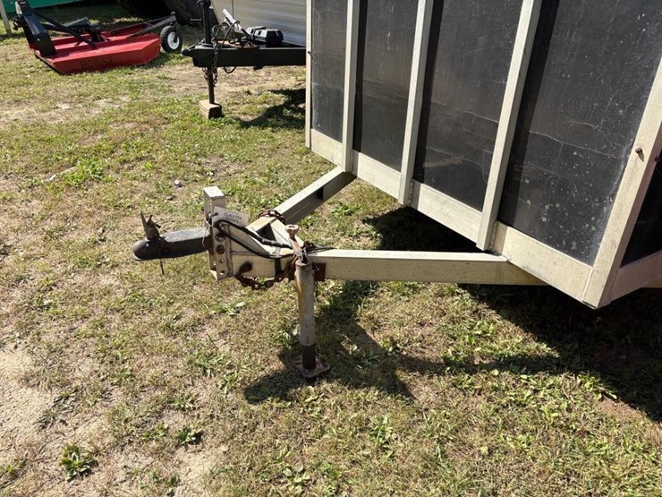 h&s-10'-livestock-trailer-image-3