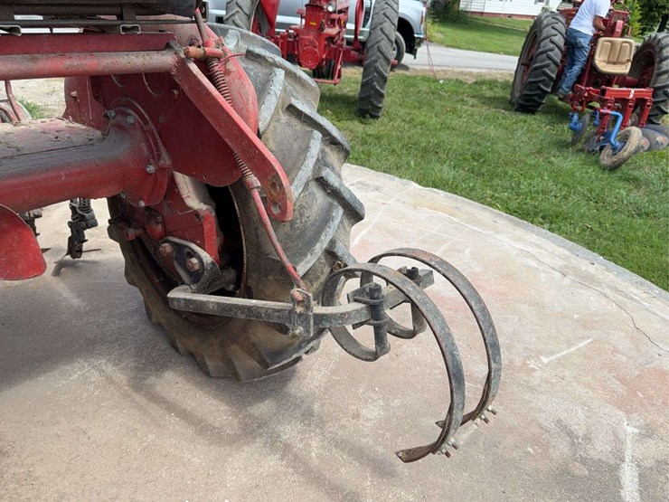 farmall-super-a-image-74