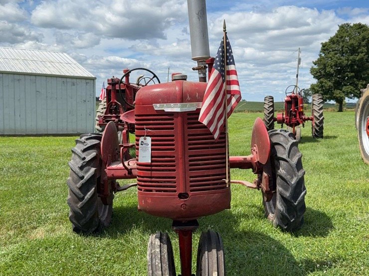 farmall-b-image-9
